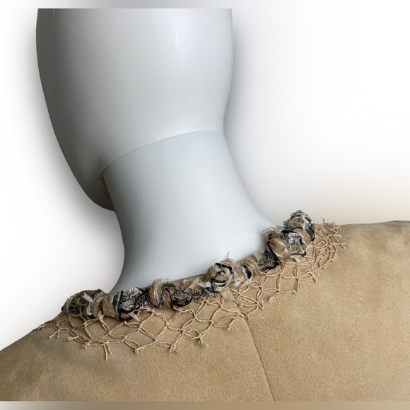 Chanel 2011 Cruise/ Resort Lambskin Bolero Runway Look #60 - Picture 14 of 16